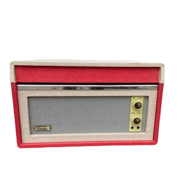 Crosley Vintage Record Player Dansette Bermuda Turntable Red Table Top Disc $510 - Picture 8 of 13